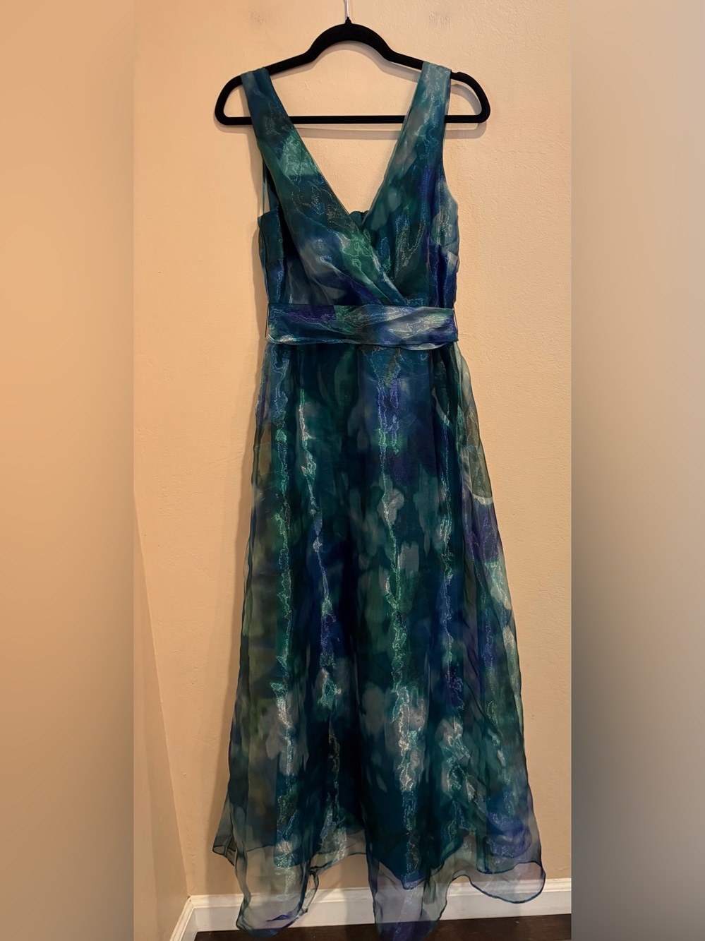 R&M Richards Stunning Ocean Blue Evening Gown, Sash Belt, Shimmery, size 10